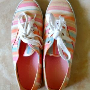 Casual Youthful Rainbow Stripe Sneakers